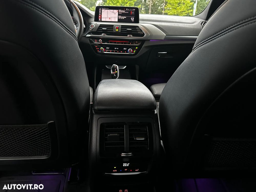 BMW X3 xDrive20i AT xLine - 21