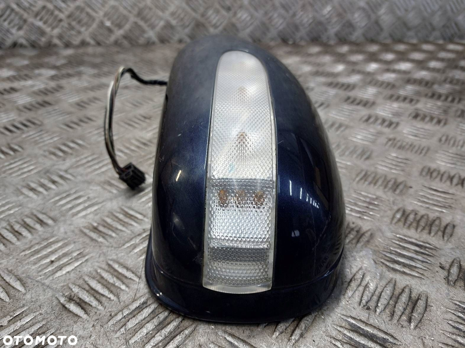 LUSTERKO LEWE ELEKTRYCZNE MERCEDES-BENZ W203 C200 7 PIN - 2