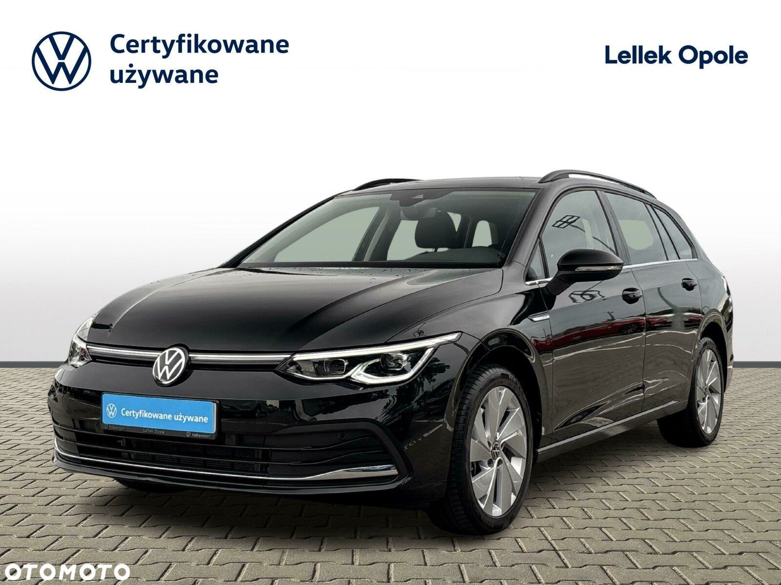 Volkswagen Golf - 1