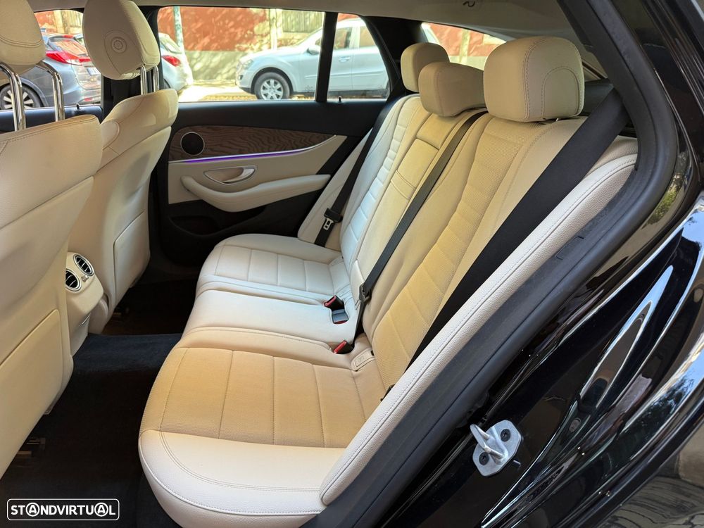 Mercedes-Benz E 300 de Avantgarde - 12