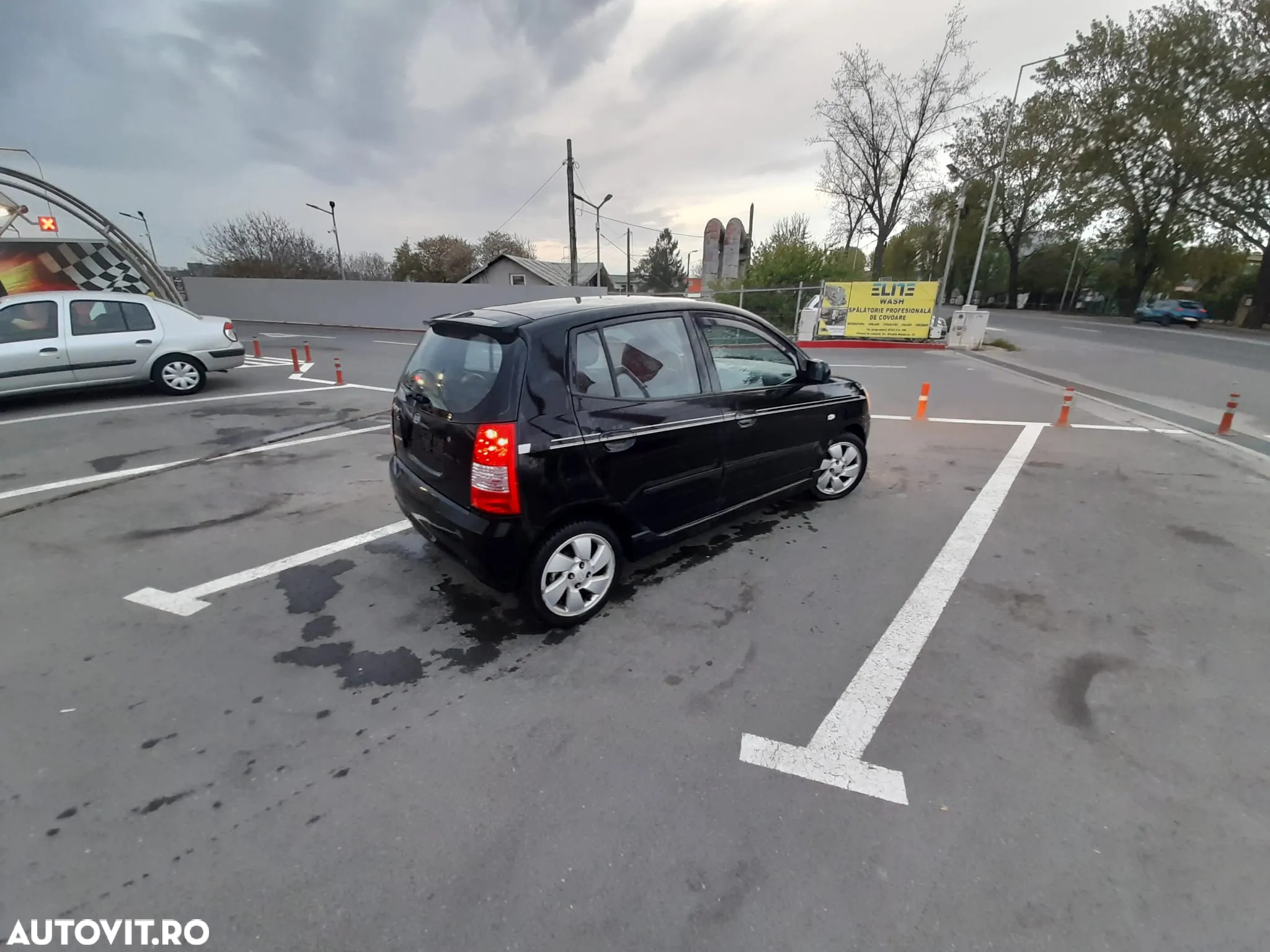 Kia Picanto 1.1 Aut. EX - 3