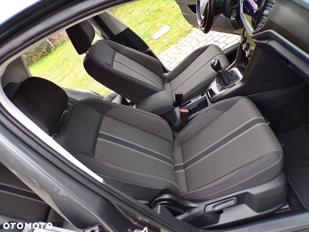 Volkswagen T-Roc 1.6 TDI SCR Style - 26