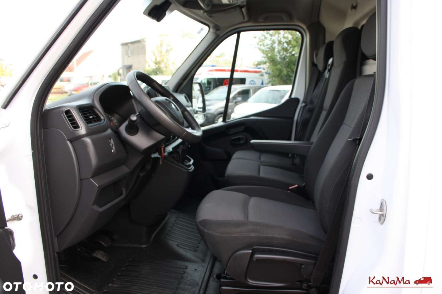 Renault Master - 25