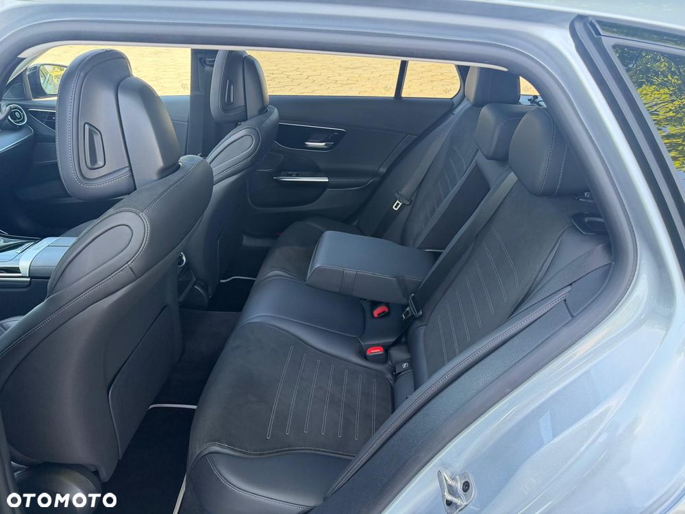 Mercedes-Benz Klasa C 220 d 9G-TRONIC AMG Line - 16