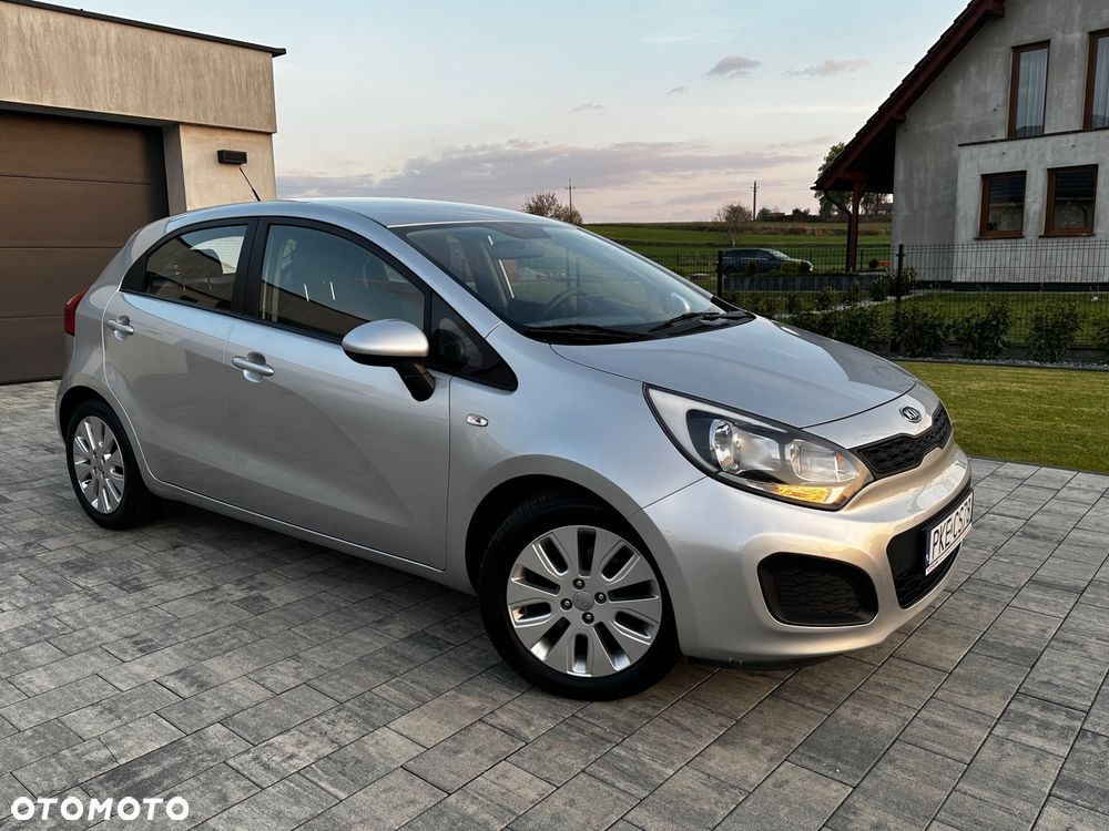Kia Rio - 6