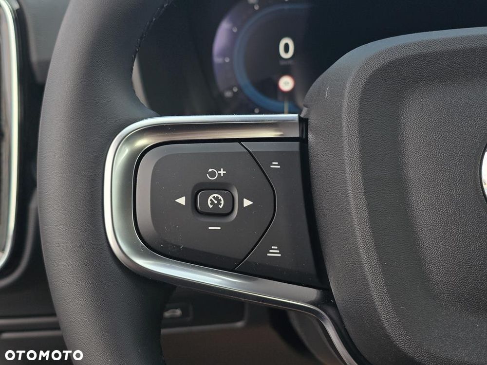 Volvo XC 40 B3 Core - 10