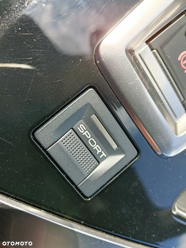 Peugeot 3008 1.6 BlueHDi Crossway S&S EAT6 - 22