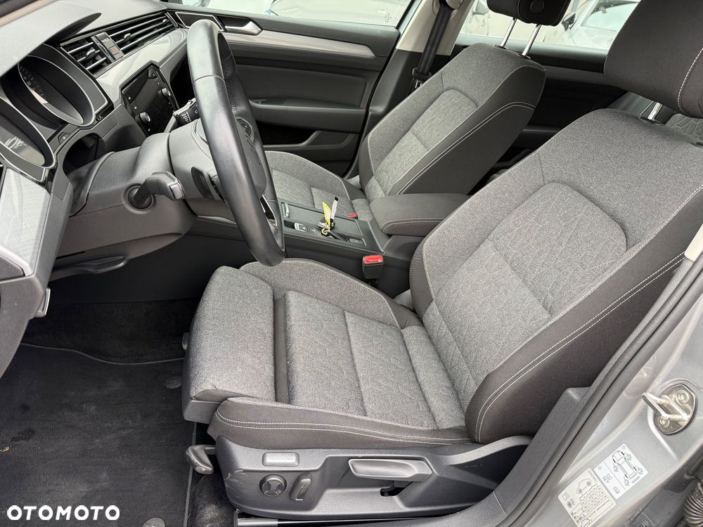 Volkswagen Passat Variant 2.0 TDI Business DSG - 13