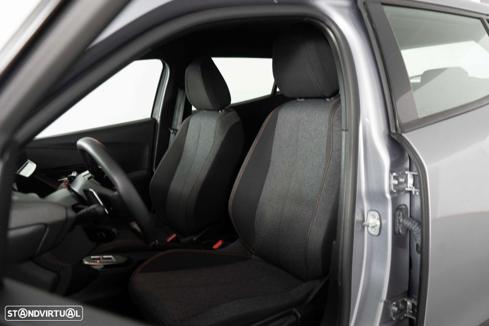 Peugeot 2008 1.2 Hybrid Style e-DCS6 - 10