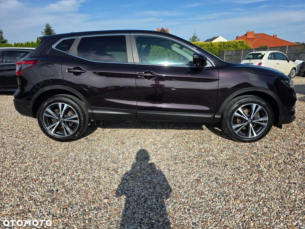 Nissan Qashqai 1.5 dCi N-Connecta - 27