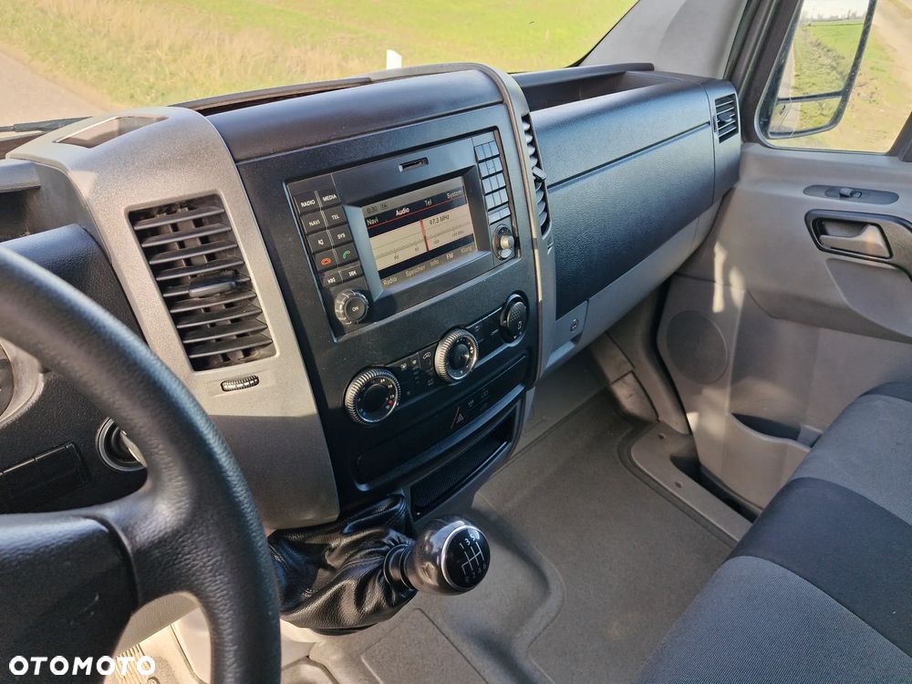 Volkswagen Crafter - 9