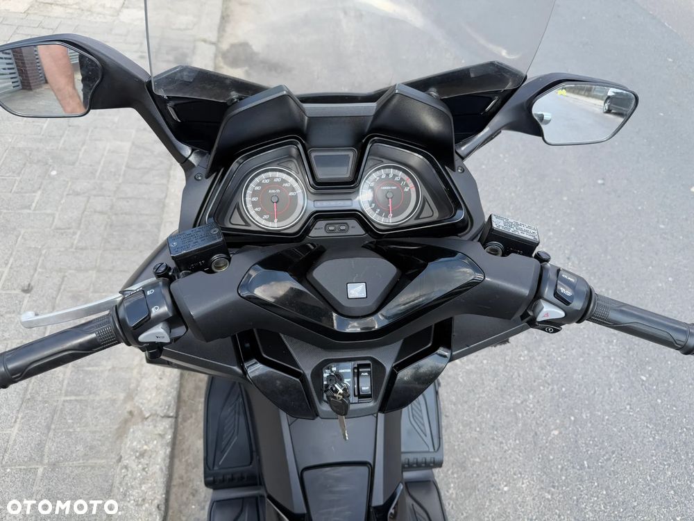 Honda NSS - 10