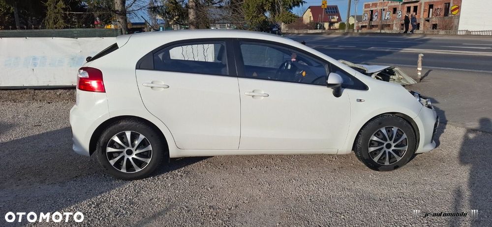 Kia Rio 1.2 Edition 7 - 8