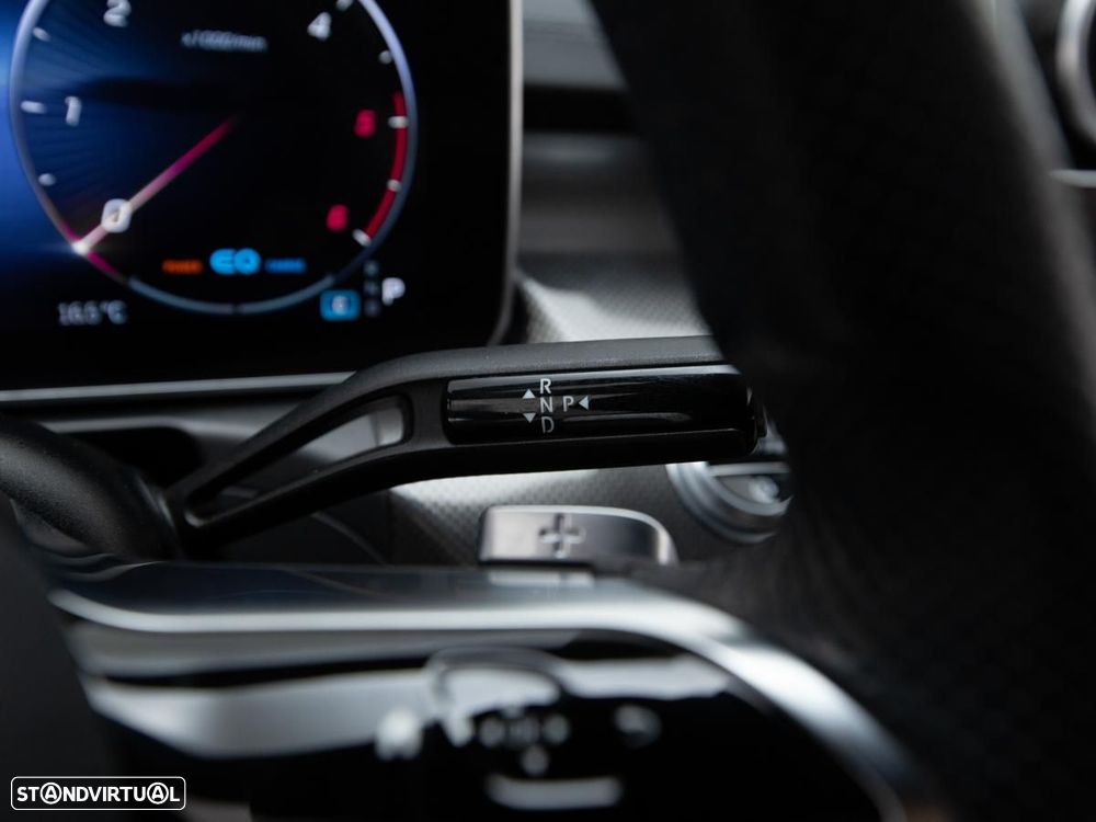 Mercedes-Benz C 300 d AMG Line - 21