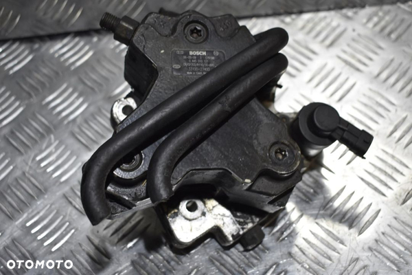 KIA Hyundai 2.0 CRD Pompa wtryskowa 0445010121 3310027400