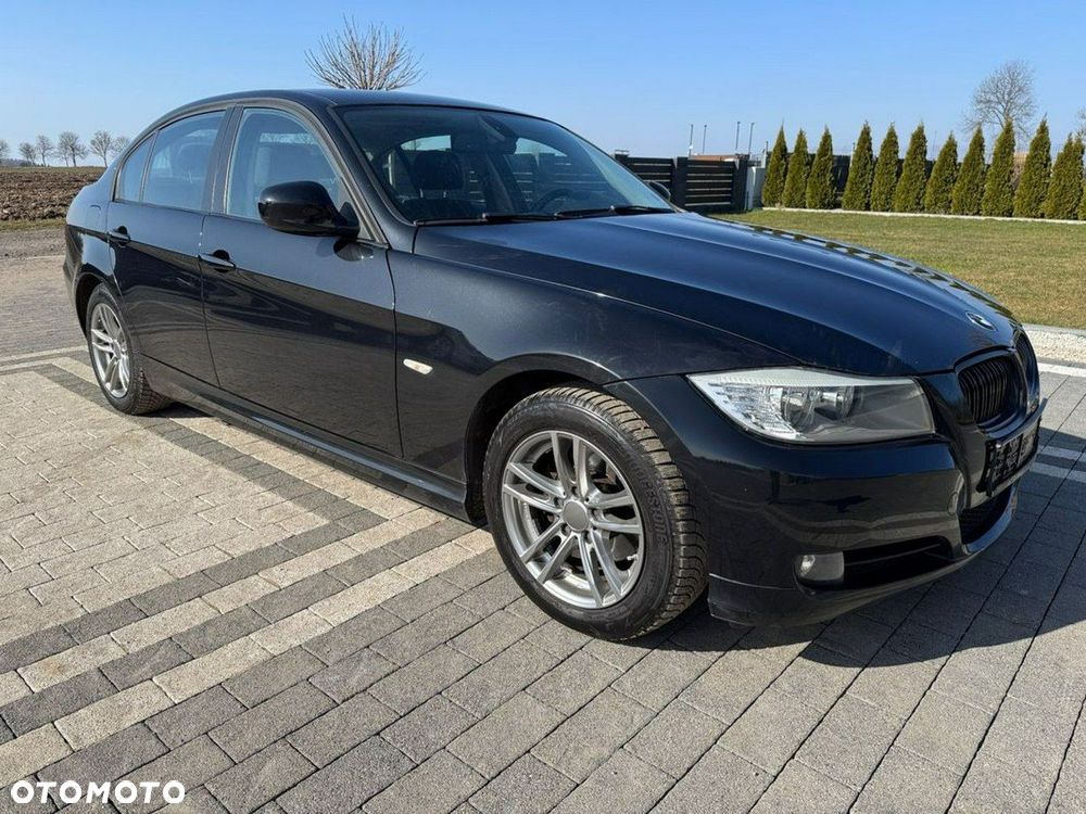 BMW Seria 3 318d DPF Edition Lifestyle - 9