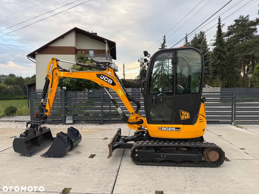 JCB 8025ZTS - 2
