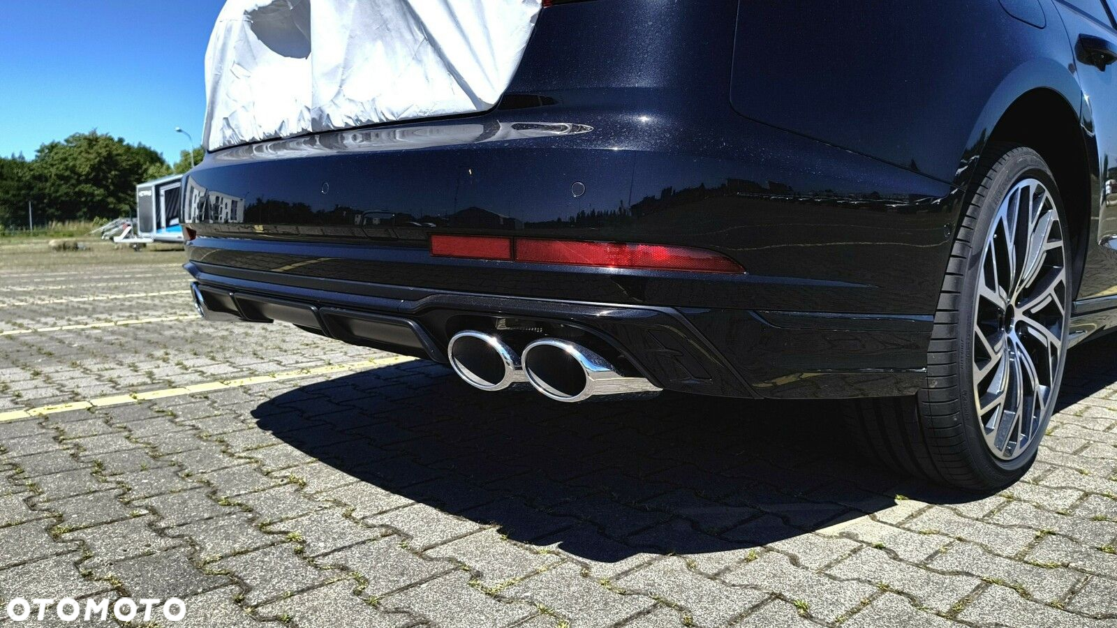 Audi S8 - 16