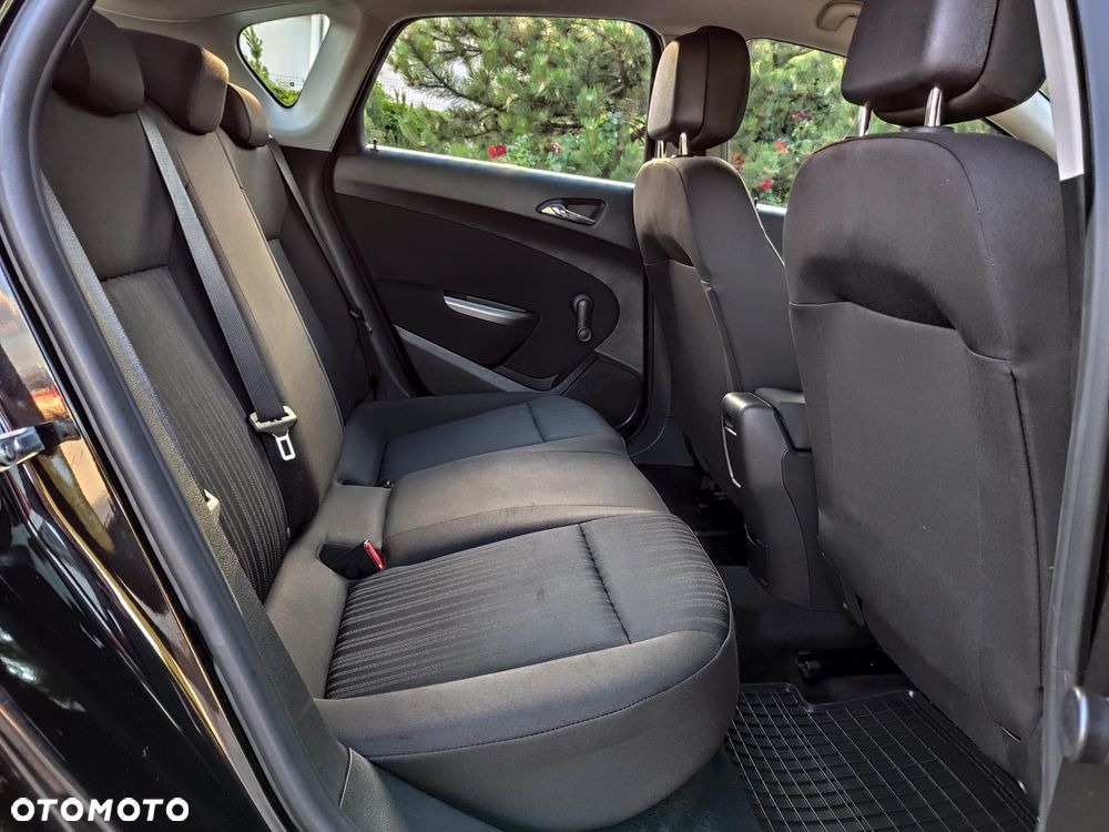 Opel Astra 1.4 Turbo Exklusiv - 8