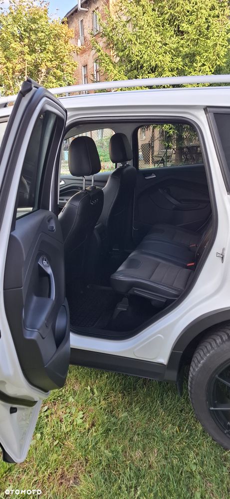 Ford Kuga - 6
