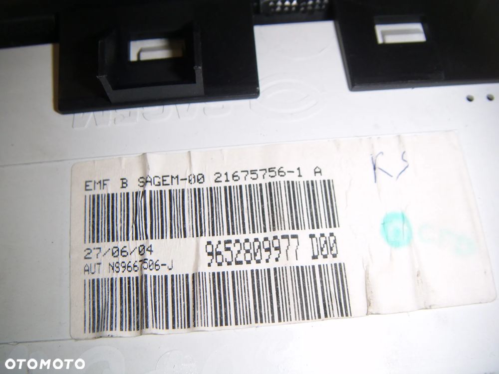 peugeot 307 wyświetlacz radia   9652809977 - 3