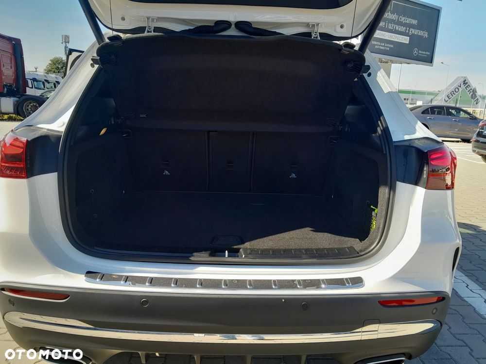 Mercedes-Benz GLA 200 mHEV AMG Line 7G-DCT - 17