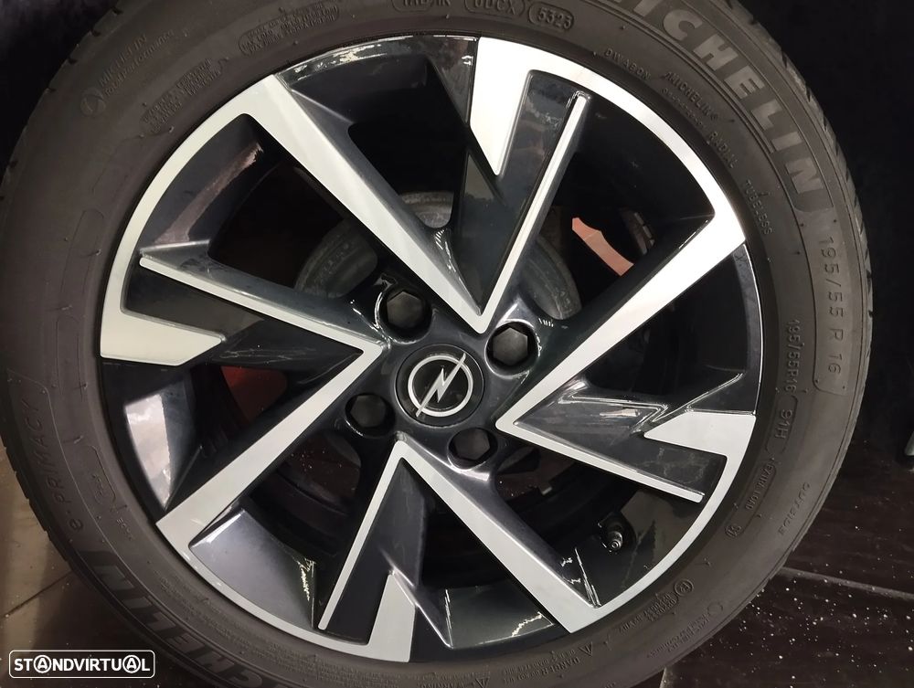 Opel Corsa 1.2 T GS - 9