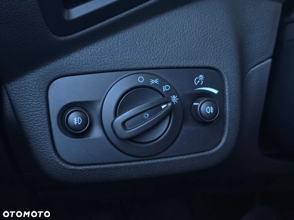 Ford Kuga 1.5 EcoBoost 2x4 Titanium - 33