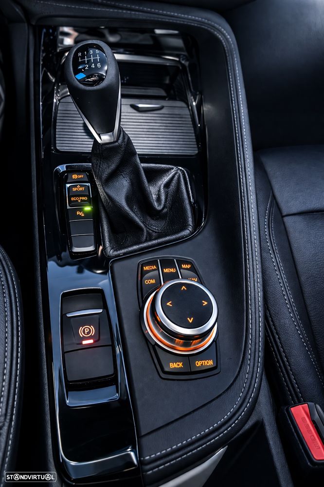 BMW X2 16 d sDrive Advantage - 15