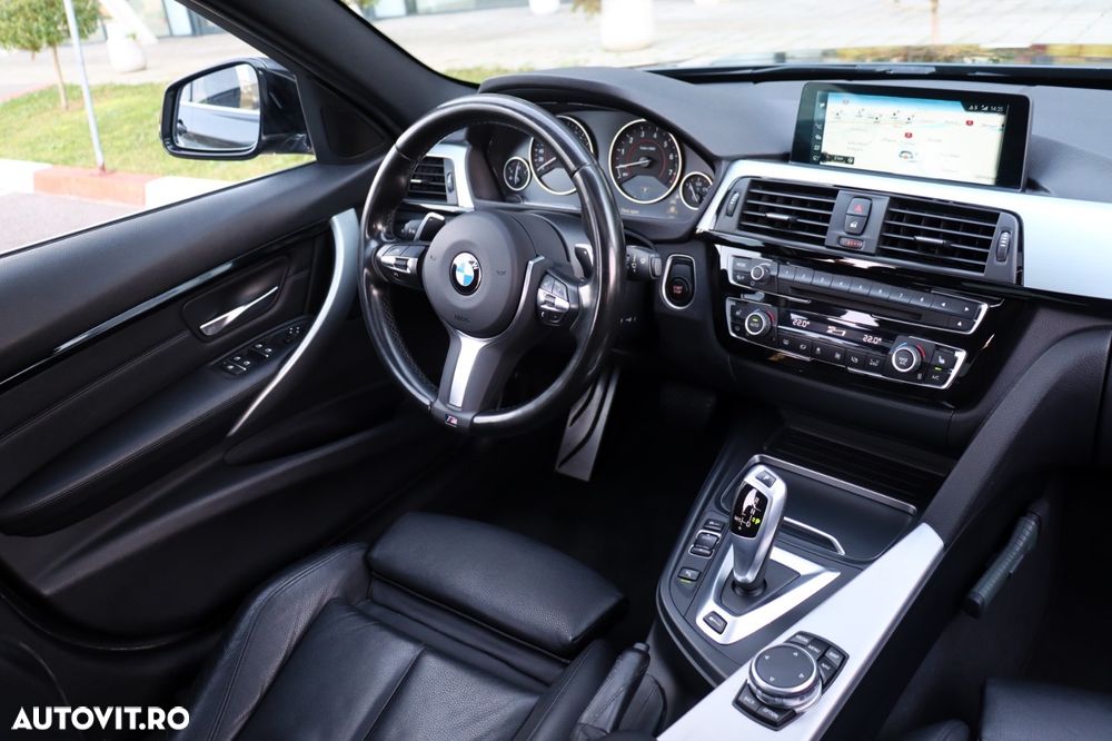 BMW Seria 3 330e iPerformance M Sport - 13