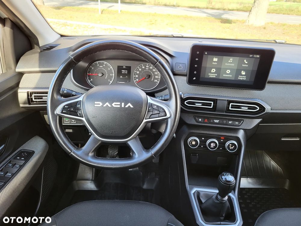 Dacia Jogger 1.0 TCe Expression 7os - 12
