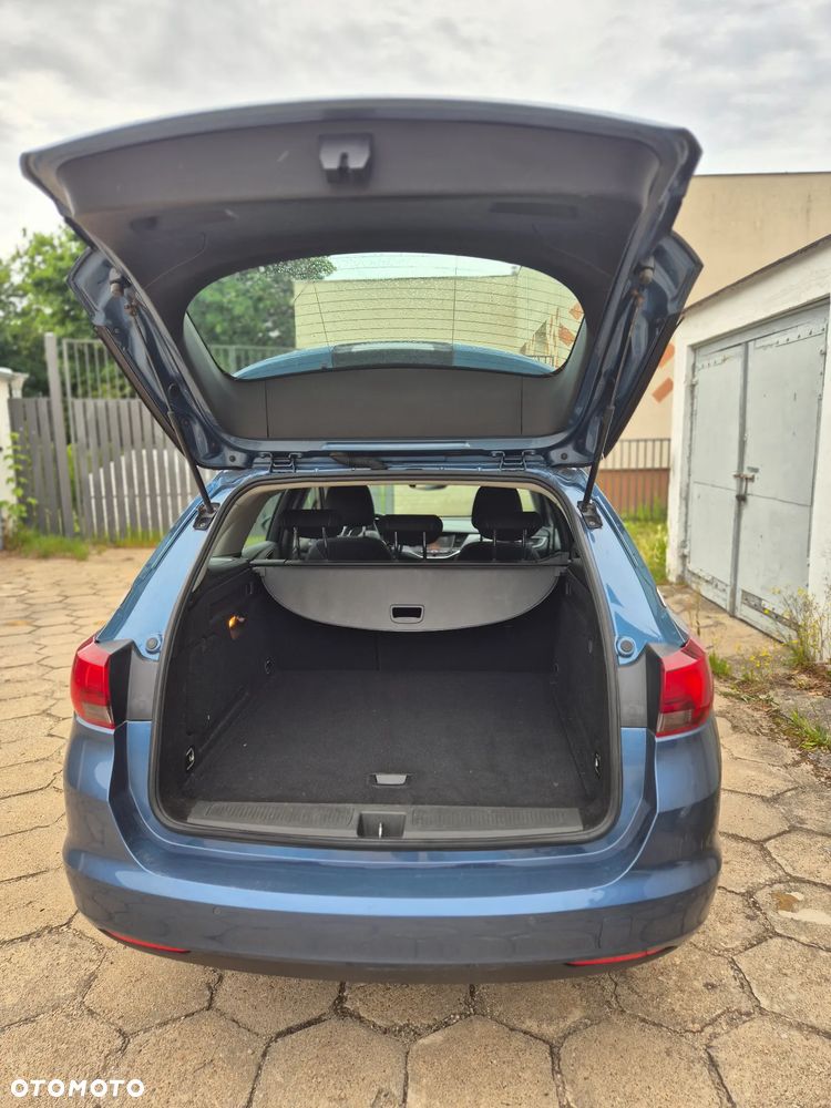 Opel Astra 1.4 T Enjoy - 6