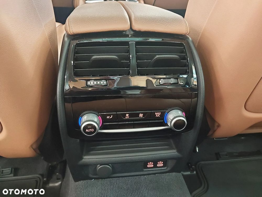 BMW Seria 5 520d MHEV Luxury Line - 22