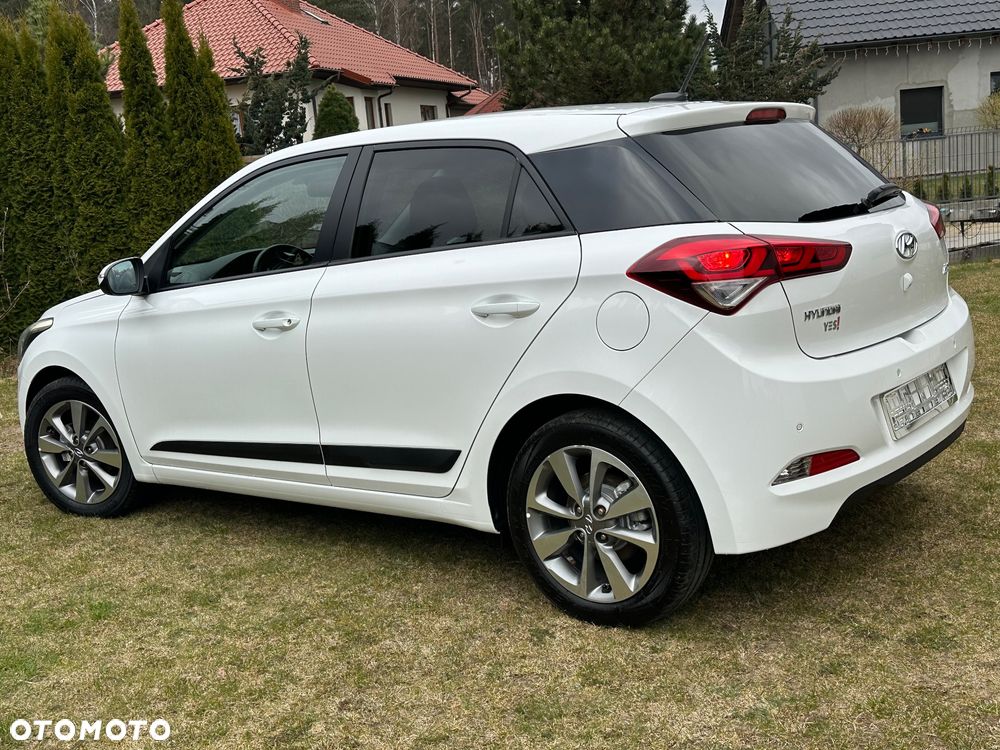 Hyundai i20 1.4 Wersja Jubileuszowa - 25