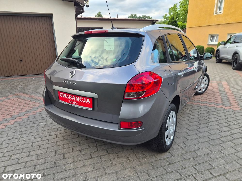 Renault Clio 1.2 16V 75 TomTom Edition - 6