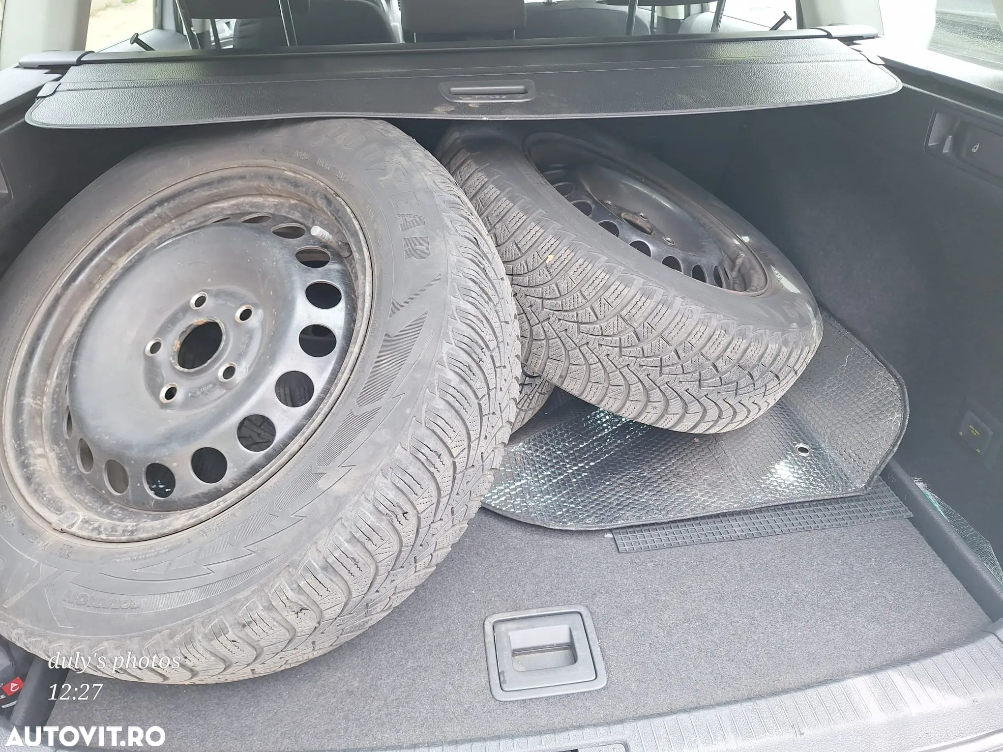 Volkswagen Golf 1.6 TDI 4Motion BMT Comfortline - 8