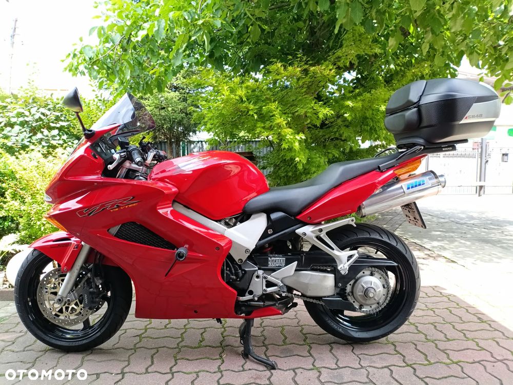 Honda VFR - 1