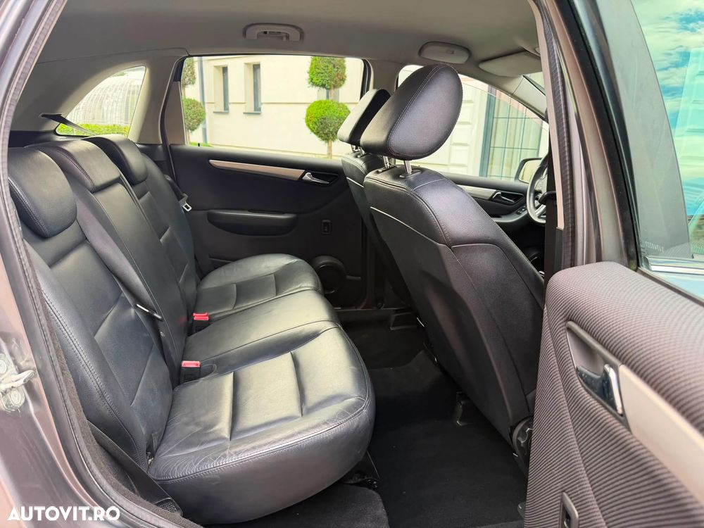 MERCEDES-BENZ B-Class 2012 — imagine 8