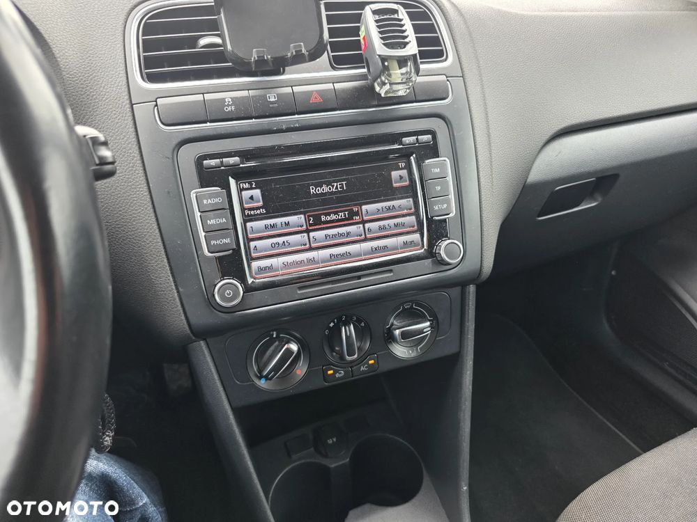 Volkswagen Polo 1.6 TDI DPF Comfortline - 6
