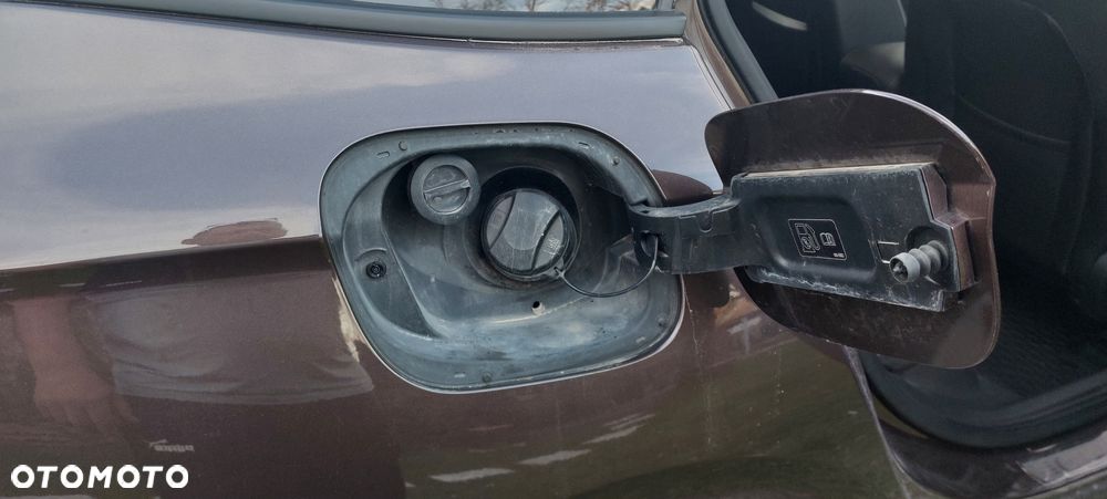 Opel Astra 1.4 Essentia - 13