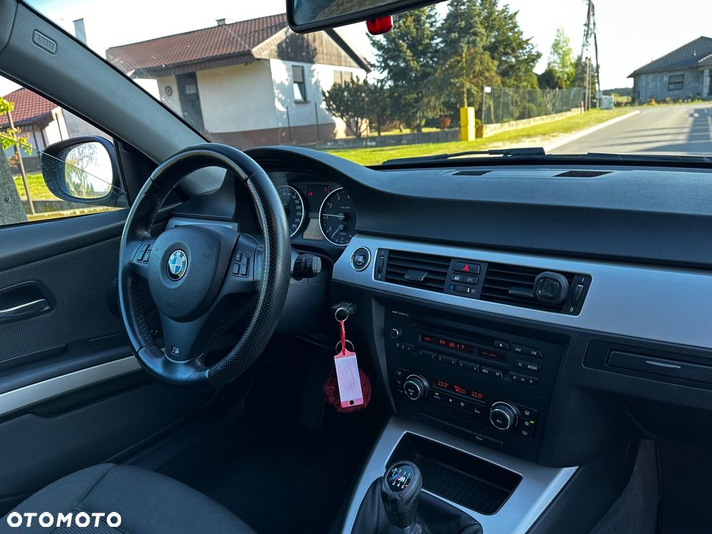 BMW Seria 3 - 22