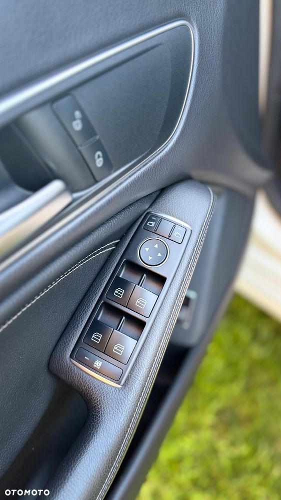 Mercedes-Benz CLA 200 Peak Edition - 16