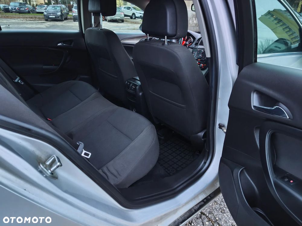 Opel Insignia 2.0 CDTI - 6