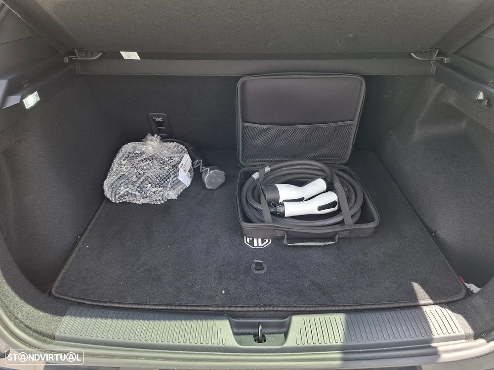 MG MG4 4 Luxury 64 kWh - 33