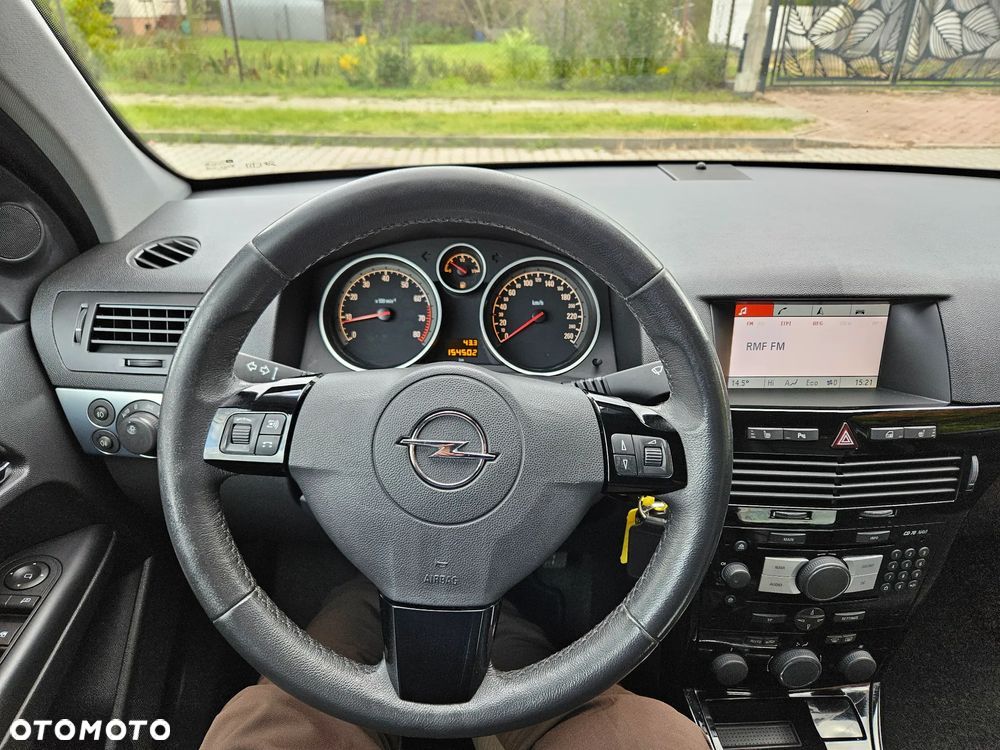 Opel Astra 1.6 Cosmo - 33