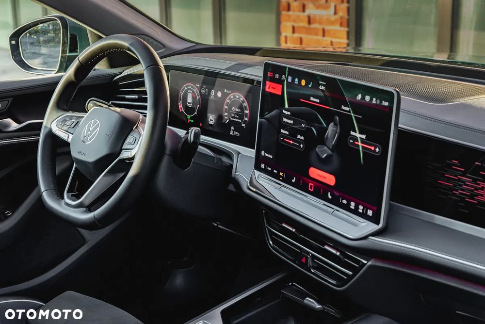 Volkswagen Passat 1.5 TSI EVO Elegance DSG - 21