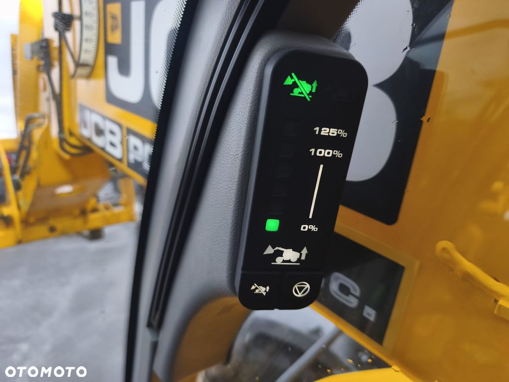 JCB 542-70 AGRI - 17