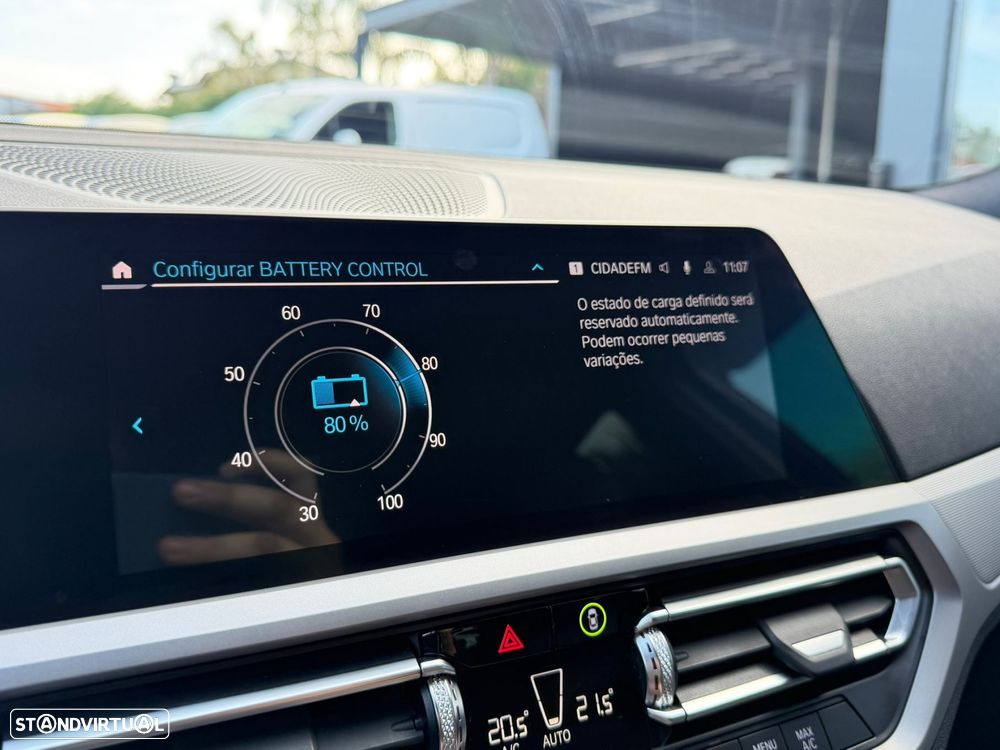 BMW 320 e Corporate Edition Auto - 53