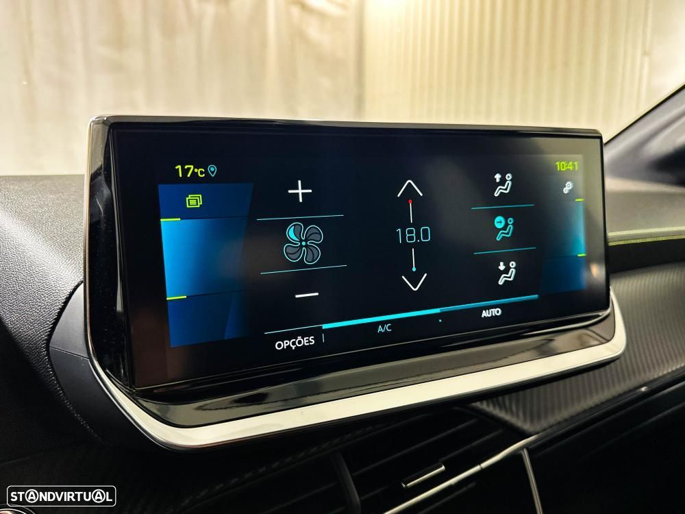 Peugeot e-208 50 kWh GT Pack - 52