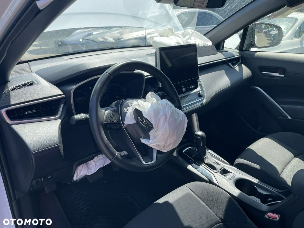 Toyota Corolla Cross 2.0 Hybrid Comfort - 8